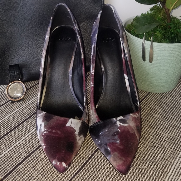 NWOT- Asos Watercolor Floral Heels - Picture 1 of 8